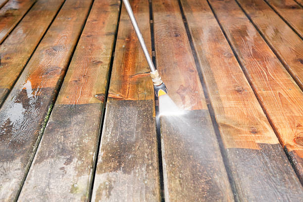 Best Pool Deck Cleaning  in North Belle Vernon, PA